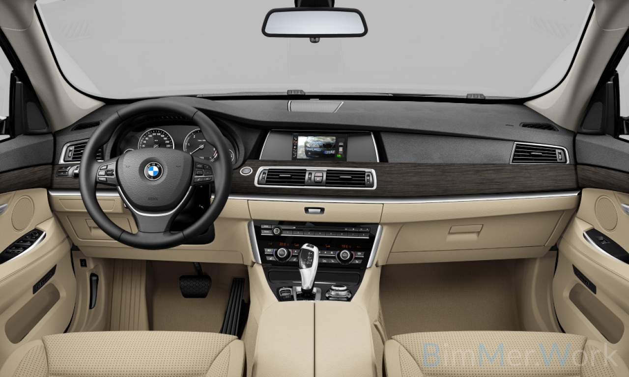 Interior of WBASP610X0C754492