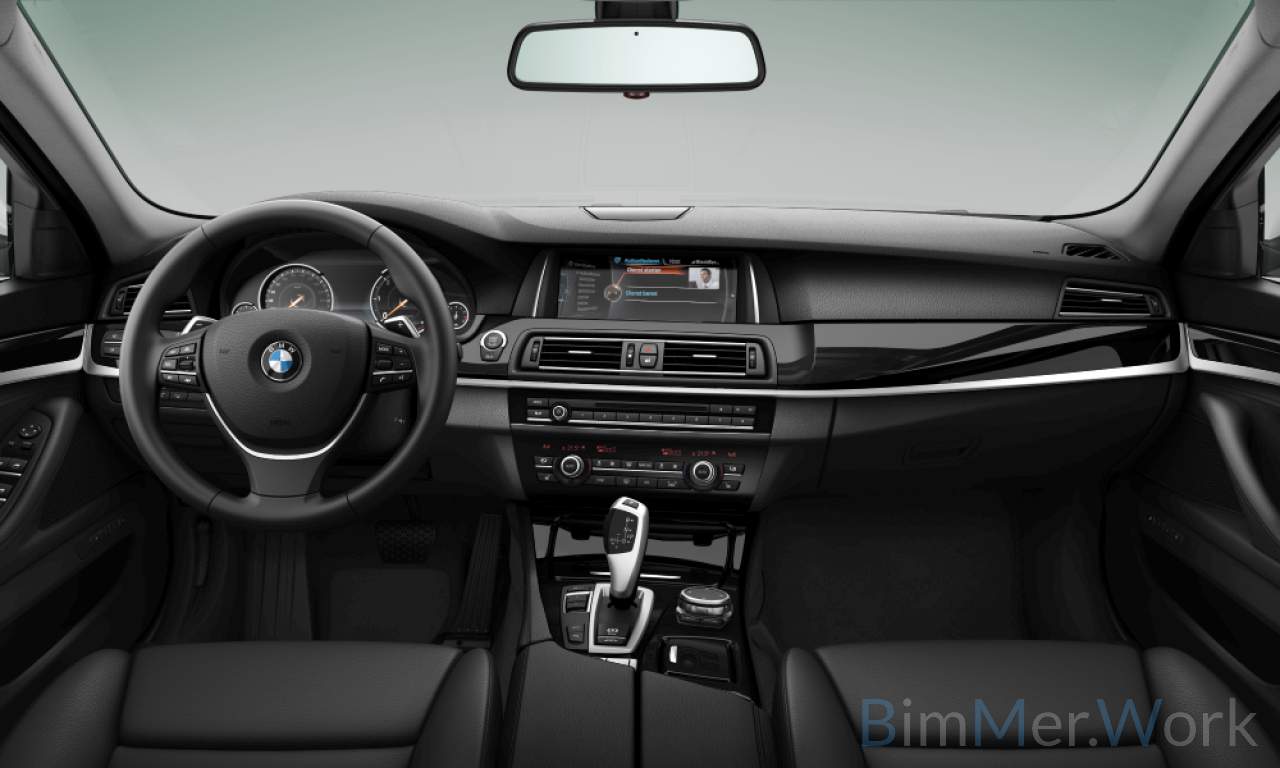 Interior of WBA5J31080D072198