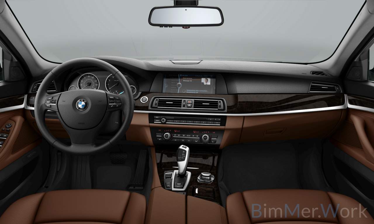 Interior of WBAXG5C52DDY37049