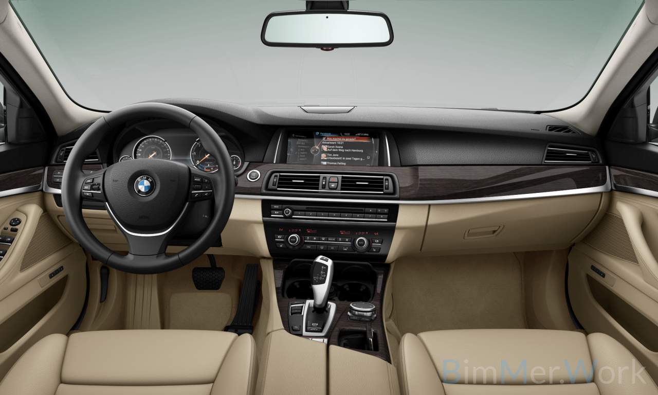 Interior of WBA5C310X0D039570