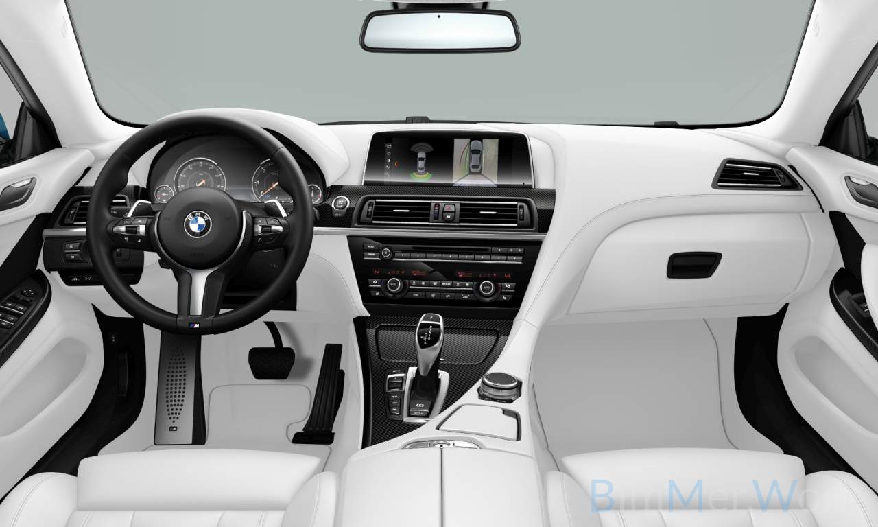 Interior of WBA6E4103JG693556