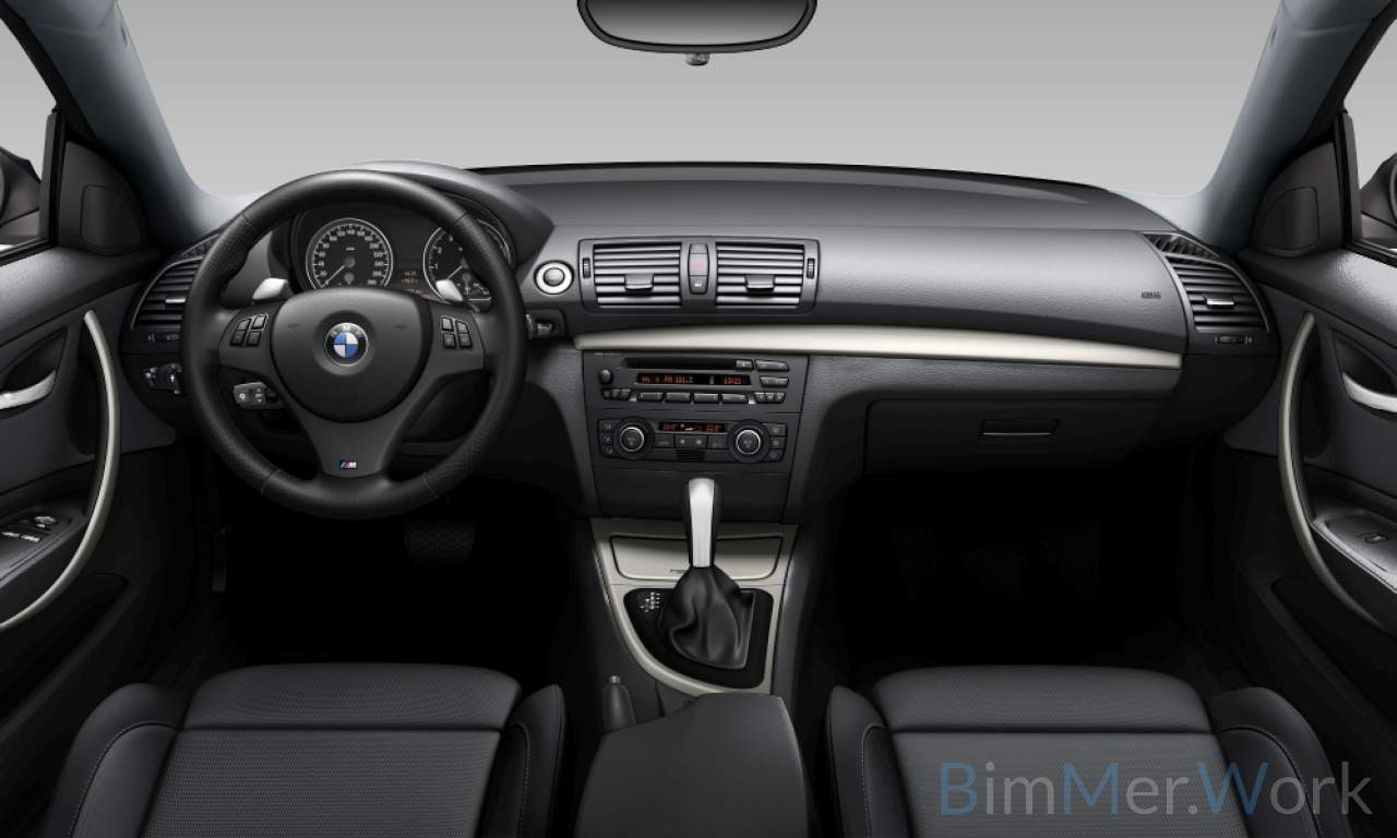 Interior of WBAUB11010VB84321