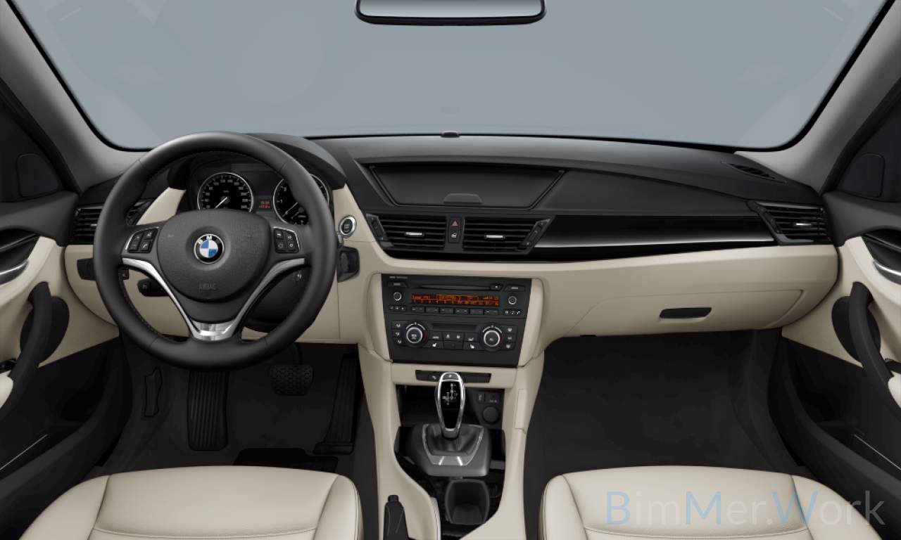 Interior of WBAVL1C59CVR77264